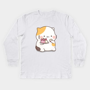 Muffin cat eating cake Kids Long Sleeve T-Shirt